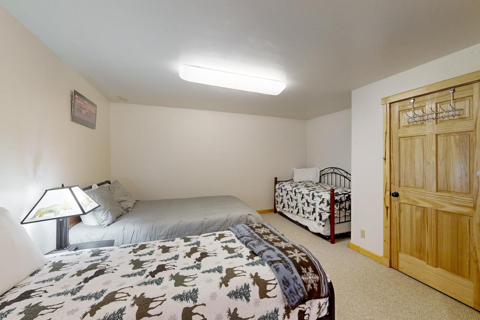 Antler Ridge Villa Биг Скай Екстериор снимка