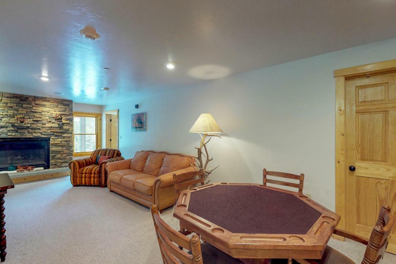 Antler Ridge Villa Биг Скай Екстериор снимка