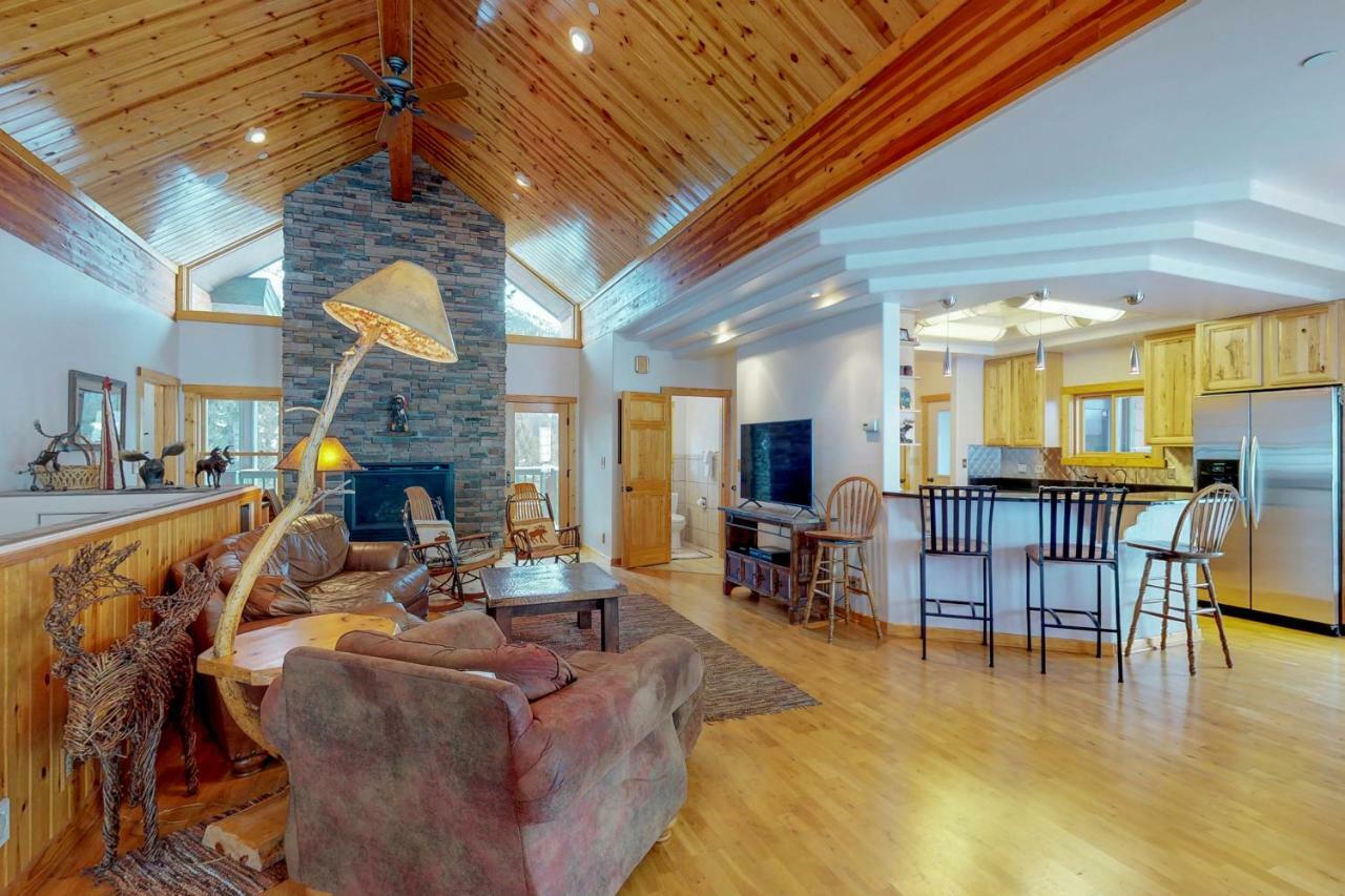 Antler Ridge Villa Биг Скай Екстериор снимка