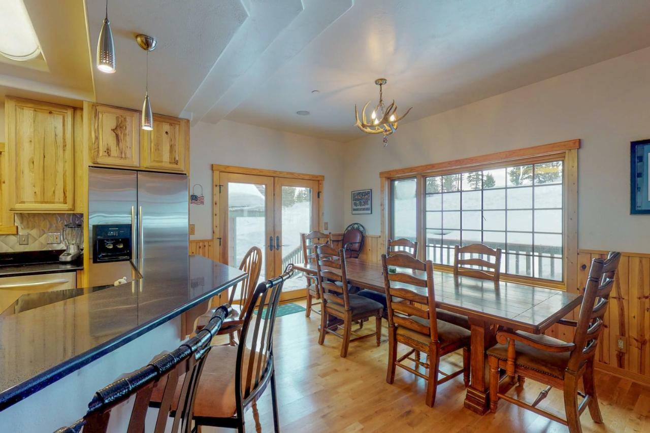 Antler Ridge Villa Биг Скай Екстериор снимка